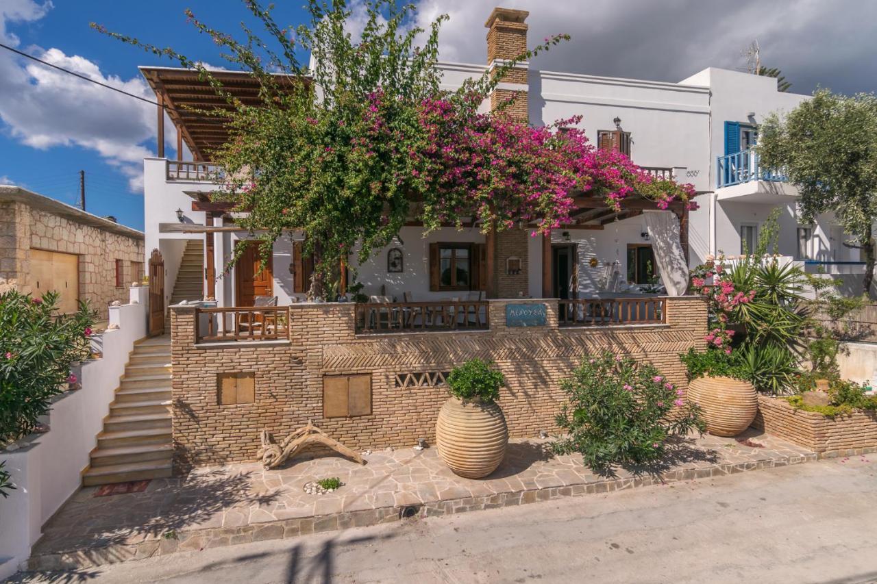 Medousa Adamantas  Exterior photo
